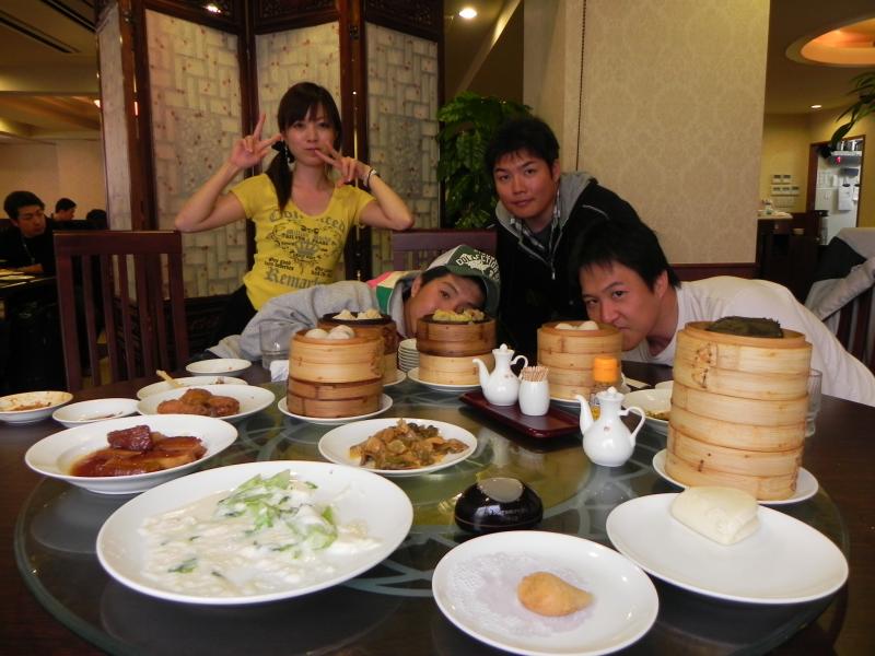 中華食べ放題。